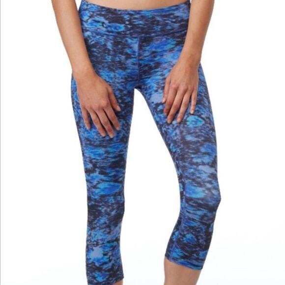 Beyond Yoga Tie Dye Cropped Capri Leggings Black And Bright Blue Size Small - Picture 1 of 7